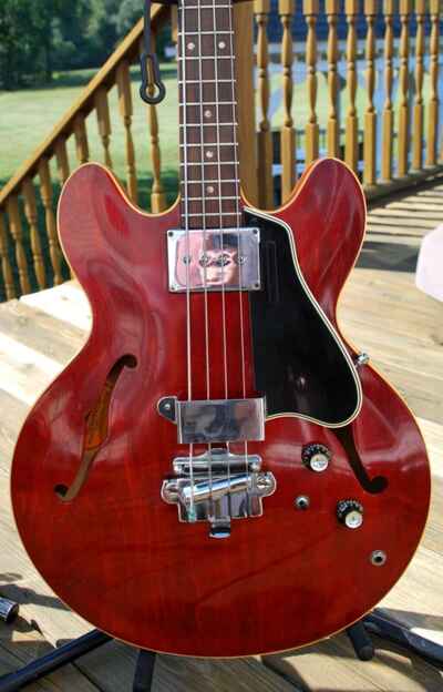 Gibson EB2-C Bass Cherry Finish OHSC Very Good Condition