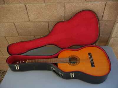 Vintage CONQUEROR CN40 Classical Acoustic Guitar with case