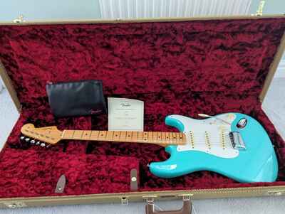 Fender American Vintage II 1957 Stratocaster Sea Foam Green