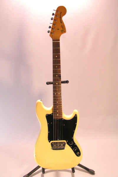 Fender Musicmaster Olympic White de 1978