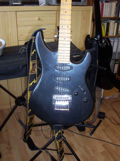 E-Gitarre Yamaha SE603M,  Stratocaster-Typ, Vintage 1980er, schwarz