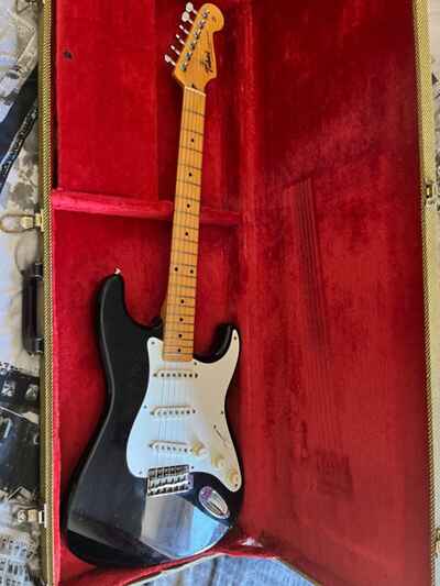 TOKAI GOLDSTAR 1984 STRATOCASTER