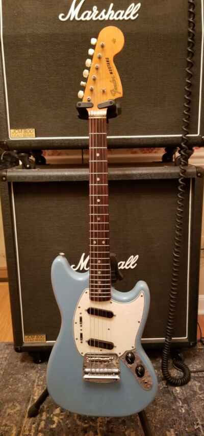 1966 Fender Mustang Vintage Guitar Daphne Blue 100% all original MINT OHSC