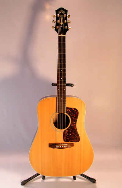 Guild Bluegrass Westerly D6-NT de 1994