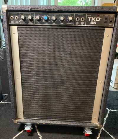 Peavey TKO 65 Vintage (1983) Bass Combo Amp