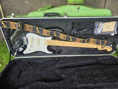 Vintage 1984 E4 Fender Stratocaster Guitar USA Case And Extras