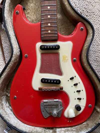 Hagstrom Futurama II Deluxe NEEDS FIXING