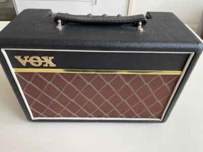 Vox PATHFINDER 10 Portable Guitar Amp Combo w /  1x6 5" Vox Bulldog Speaker (10w)