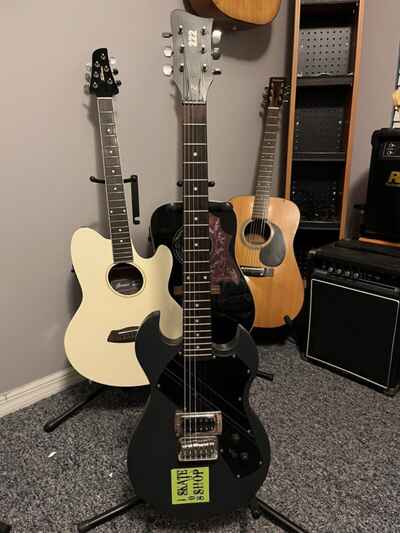 First Act ADAM LEVINE 222 Electric Guitar