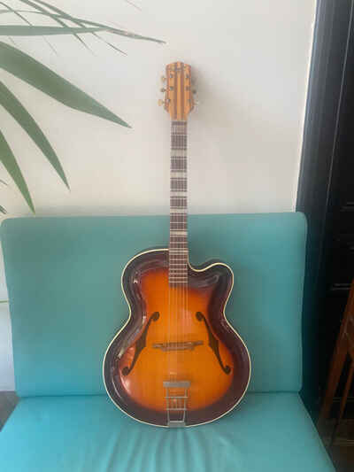 Roger Junior CA  /  Archtop  /  1950s  /  German Vintage  /  Jazz Guitar