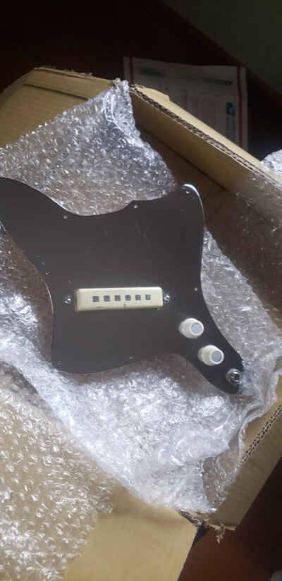 Teisco Bobcat Loaded Chrome Single Coil Pickguard New NOS Japan