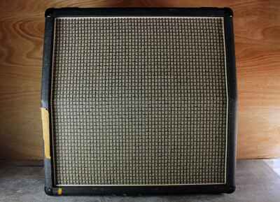 Vintage Marshall 1960A Lead 4X12 300W 16 ohms Guitar Speaker Cabinet