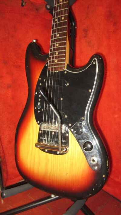 Vintage 1976 Fender Mustang Sunburst