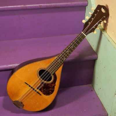 1920S MARTIN-MADE SS STEWART STYLE B FLATBACK MANDOLIN