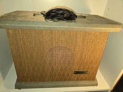 Vintage Sears Silvertone Model 1431 Guitar Tube Amp for restore project