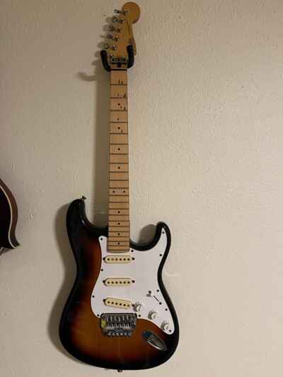 Fender Contemporary MIJ Stratocaster Maple Fretboard 1980s - 3 Color Sunburst