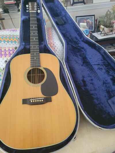 Martin D-28 Used acoustic guitar 1972