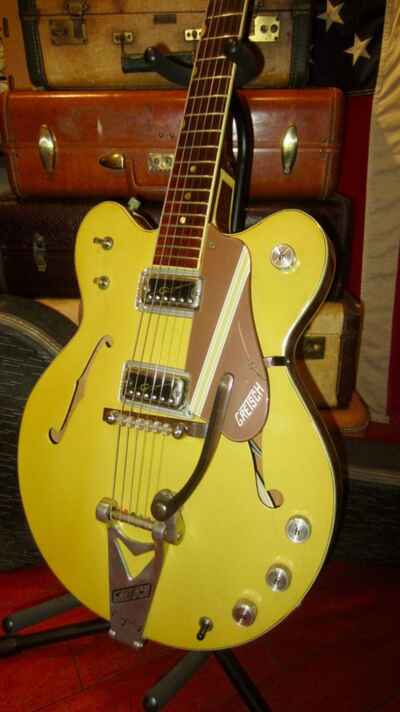 1967 Gretsch Model 6105 Rally Bamboo Yellow w /  Original Case