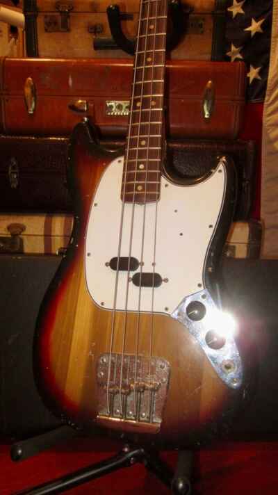 1975 Fender Mustang Bass Sunburst