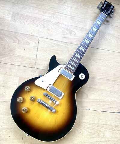 Gibson Les Paul deluxe 1981 Left Handed