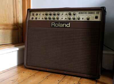 1990s Roland Guitar Amp 100W  AC100 Acoustic Amplifier Vintage
