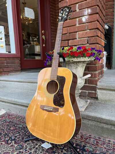 Vintage 1974 Guild D-40NT Acoustic Guitar w / OHC. Natural Finish  ~ See Video ~