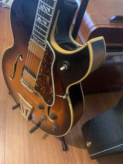 Gibson Super 400 CES  1968  ?? Unmolested ?? Florentine Cutaway  /  with case