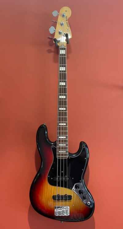 Immaculate & Original 1976 Fender Jazz Bass