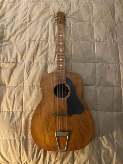 1937 Kay (unknown) round hole arch top