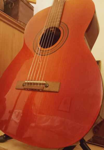 Eko Ette1 Acoustic Parlor