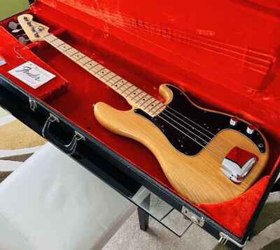 1976 Fender Precision Bass