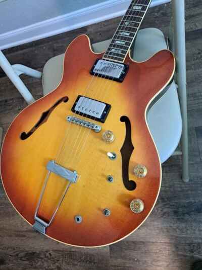 Gibson ES 335 TD 1970s Semi hollow body electric guitar