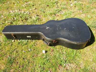 VINTAGE GUILD  DREADNOUGHT GUITAR CASE,  1960 S,   43" X 16" X 5 " , SOLID