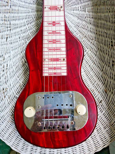 ~ Oahu Valco RED PEARLOID 1950