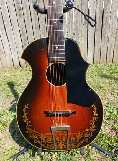 ~ BEAUTIFUL ~ Antique Kay Kraft ~ Stromberg Voisin ~ Venetian Guitar With Gold Leaf-