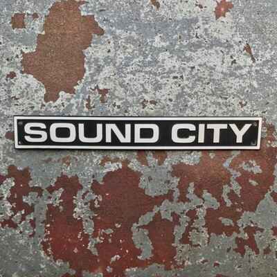 vintage 1971 Soundcity Logo mk4 L120  /  4x12  /  2x12 head cab logo  /  emblem