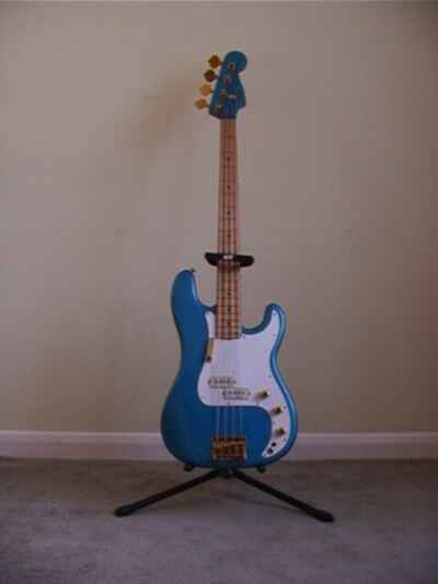 Fender Precision Bass Special (USA 1982) + Case.  RARE  (SEE FULL DESCRIPTION)