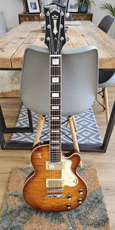 Guild Newark St Collection Bluesbird - Iced Tea Burst