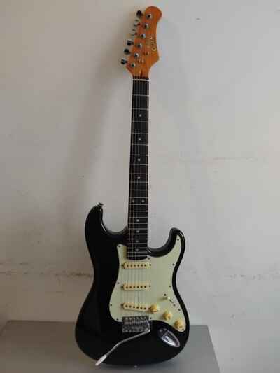 Chitarra elettrica Eko Vintage Black