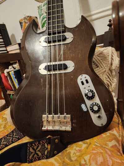 Gibson sb400 Bass 1971-1973 READ DESCRIPTION