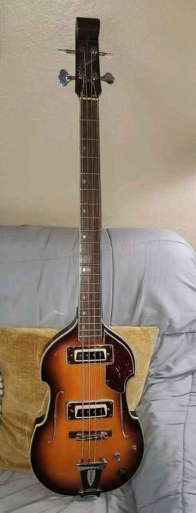 Vintage 1960s Violin Conrad  Bad electric Bass Guitar Japan Fantastic