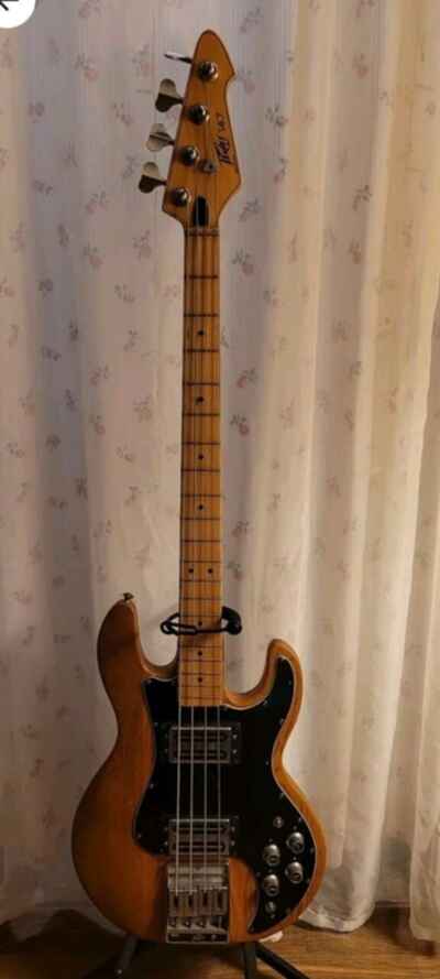 1981 Peavey T-40 Vintage USA-Made Bass Guitar Natural