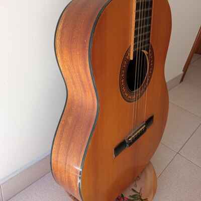 Guitarra antigua