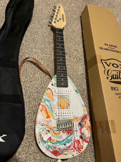 Vox Mini Mark 3 - Teardrop guitar - Marble effect - with case, strap and box